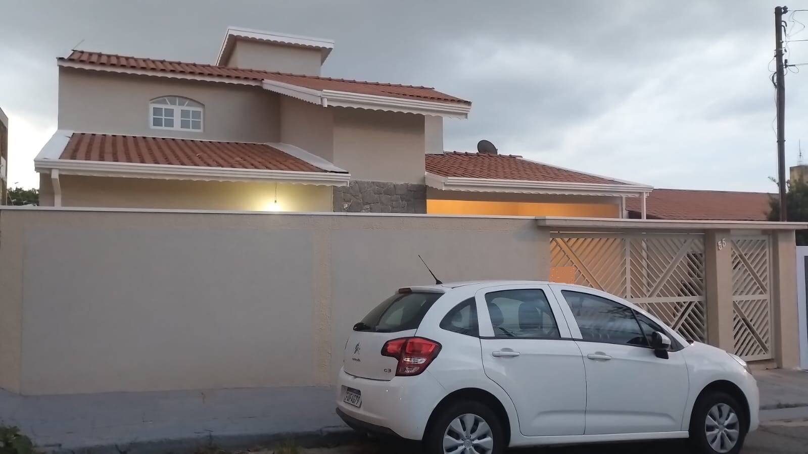 #701 - Casa para Venda em Jundiaí - SP